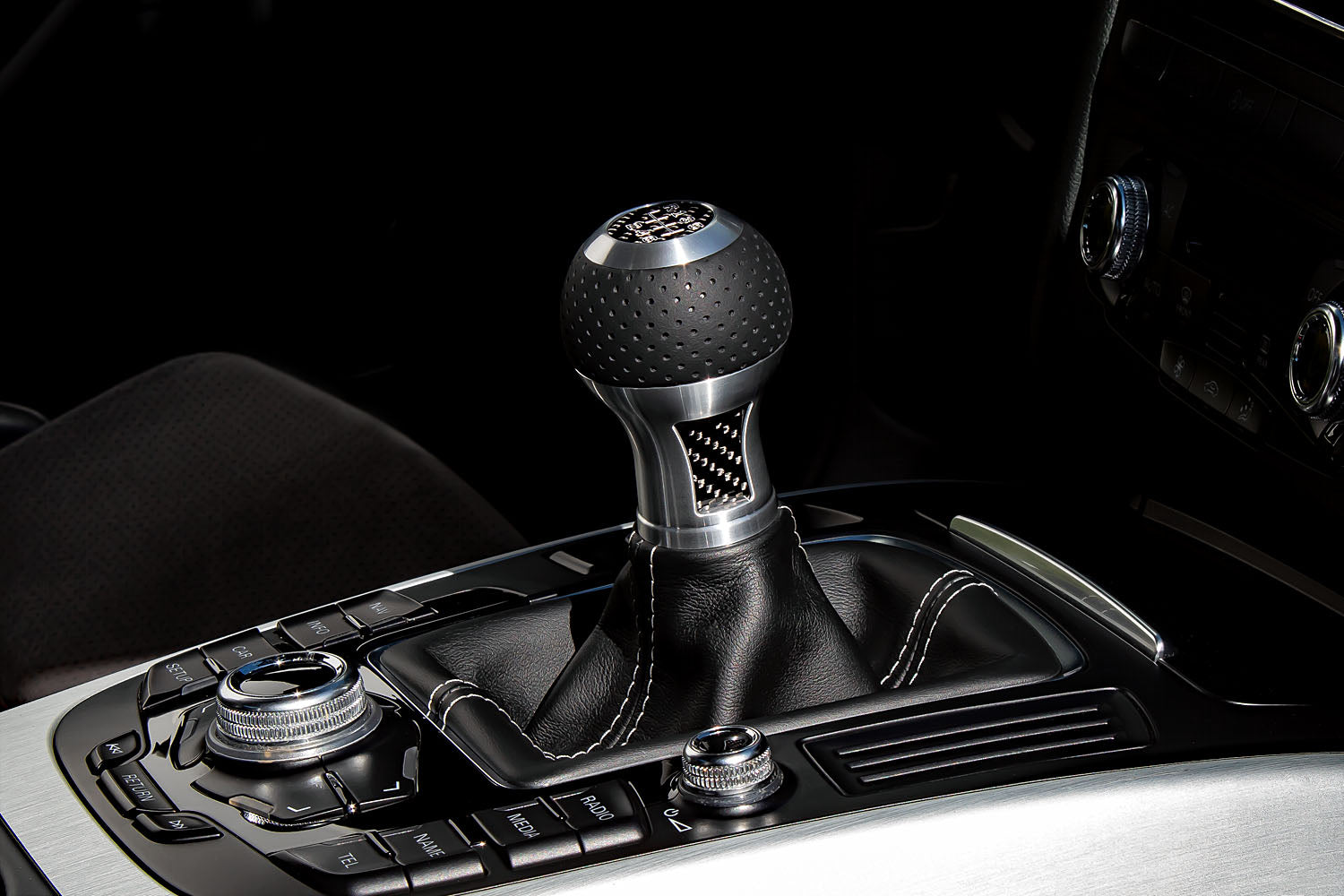 GT3 Custom shift knob - Sportshifters